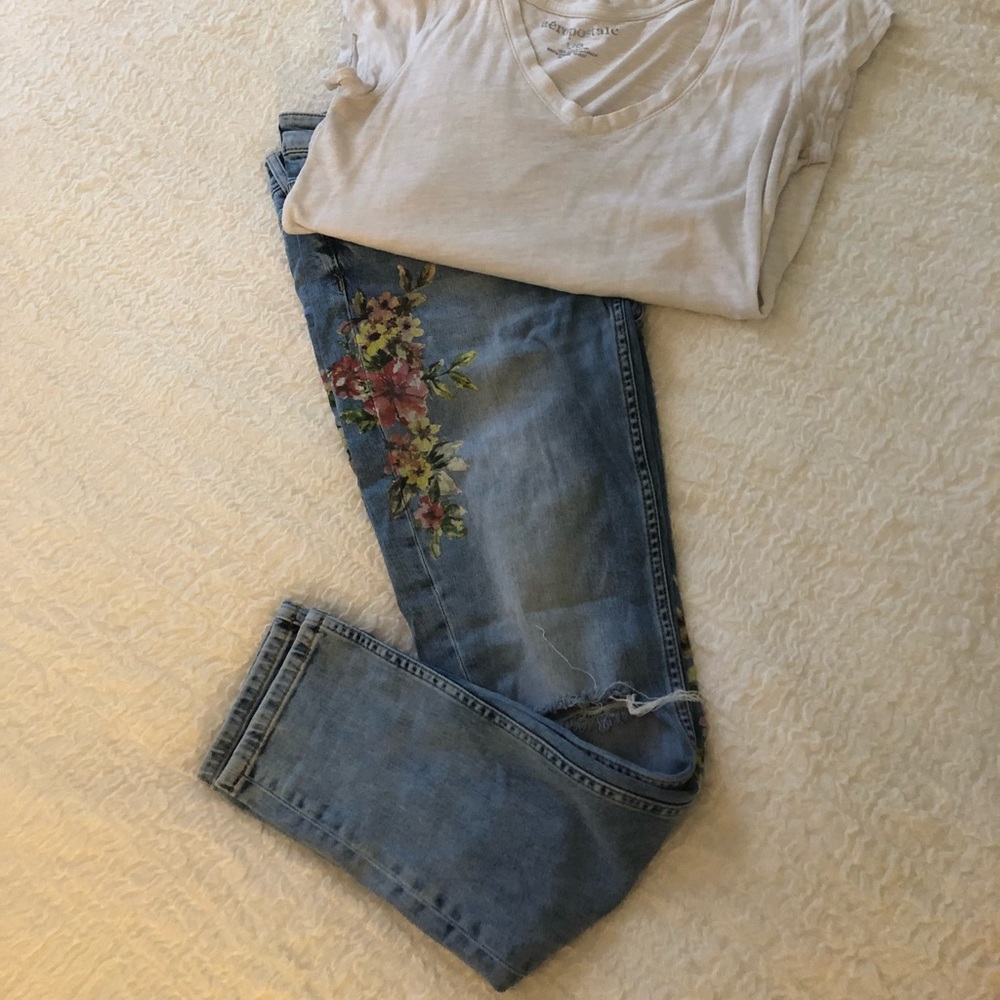 Zara cropped floral print distressed jeans